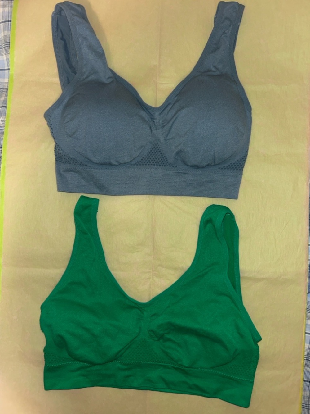 2-Pack Seamless Sports Bras 4XL Plus Size Wireless Comfort Gray Green